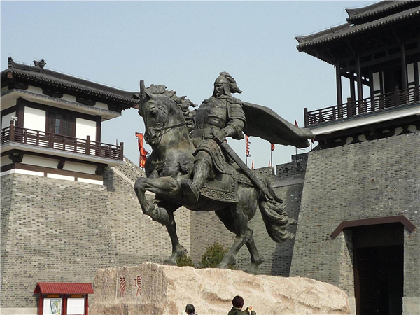 楚霸王項羽雕塑