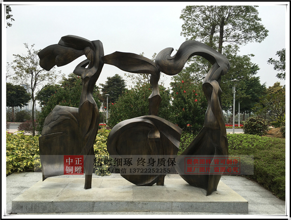 步行街小品銅雕.jpg 步行街小品銅雕.jpg