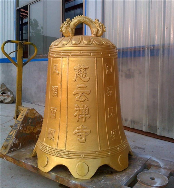 景區(qū)撞鐘.jpg 景區(qū)撞鐘.jpg