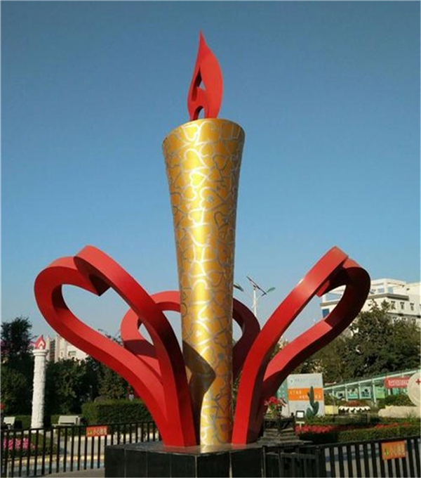 火炬銅雕塑.jpg 火炬銅雕塑.jpg