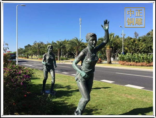 園林遠(yuǎn)動員雕塑.jpg 園林遠(yuǎn)動員雕塑.jpg