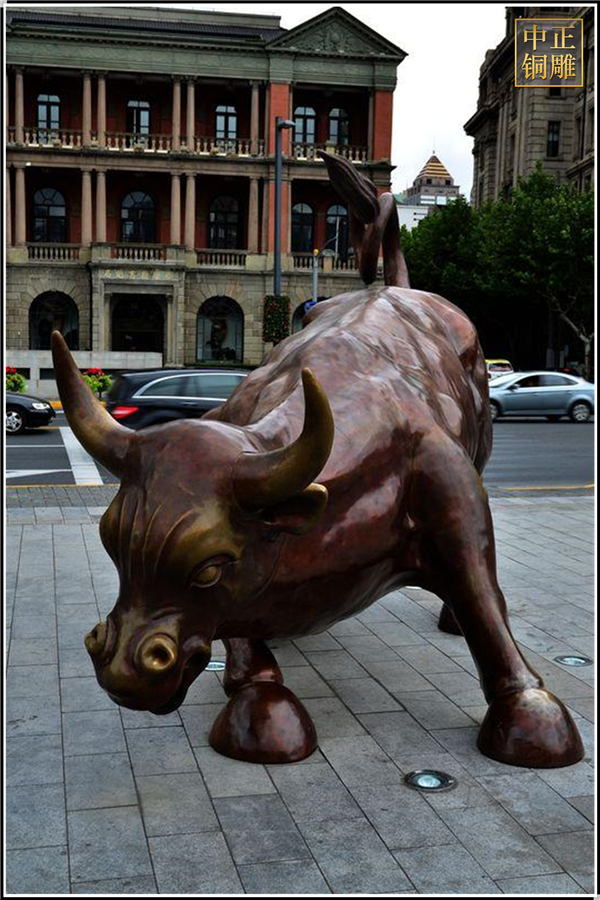 上海外灘銅牛