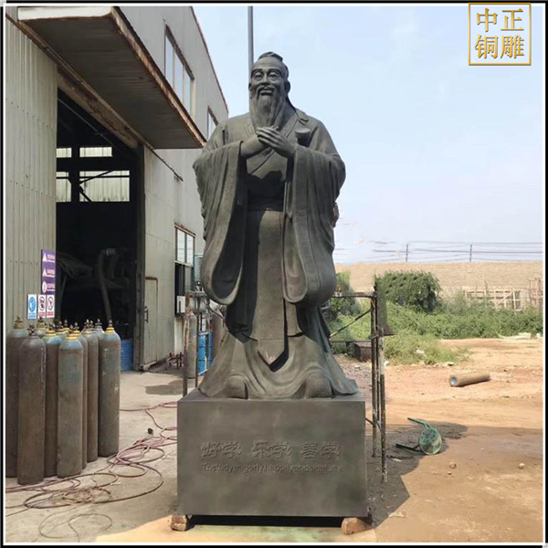 好學(xué)善學(xué)孔子雕塑