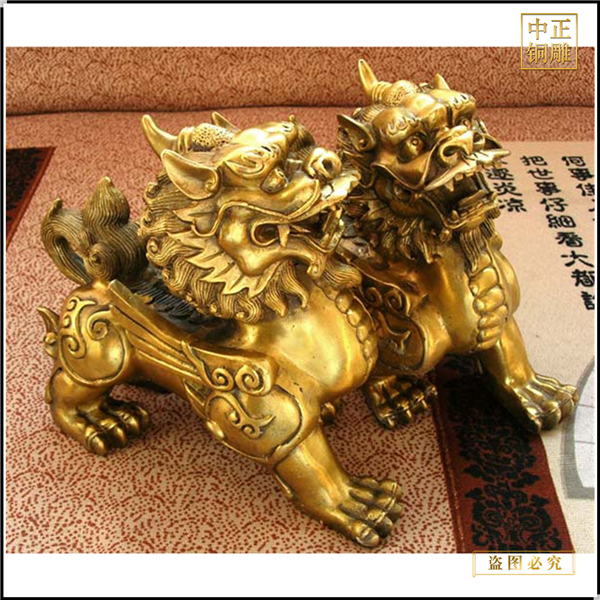 小型金貔貅擺件批發