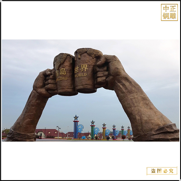 3啤酒節室外銅雕塑鑄造.jpg 3啤酒節室外銅雕塑鑄造.jpg