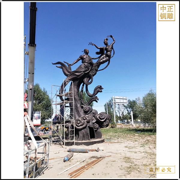 3鳳凰於飛雕塑加工.jpg 3鳳凰於飛雕塑加工.jpg