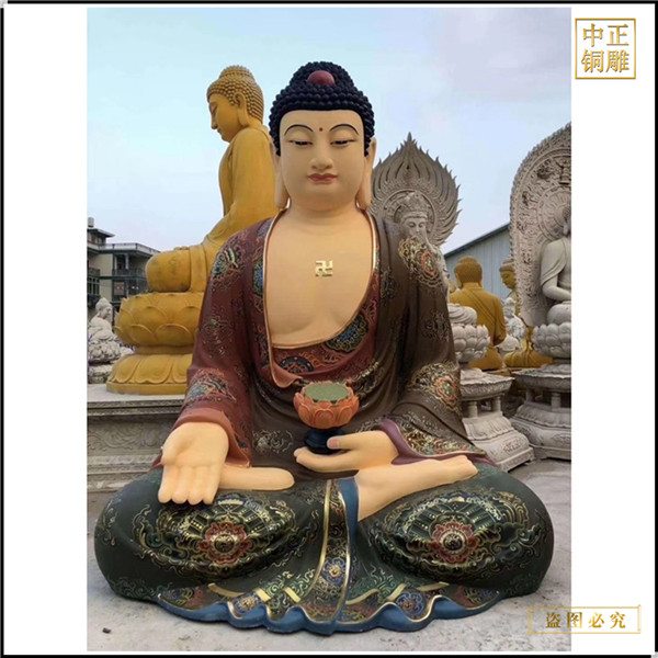 鑄造大型釋迦摩尼佛像